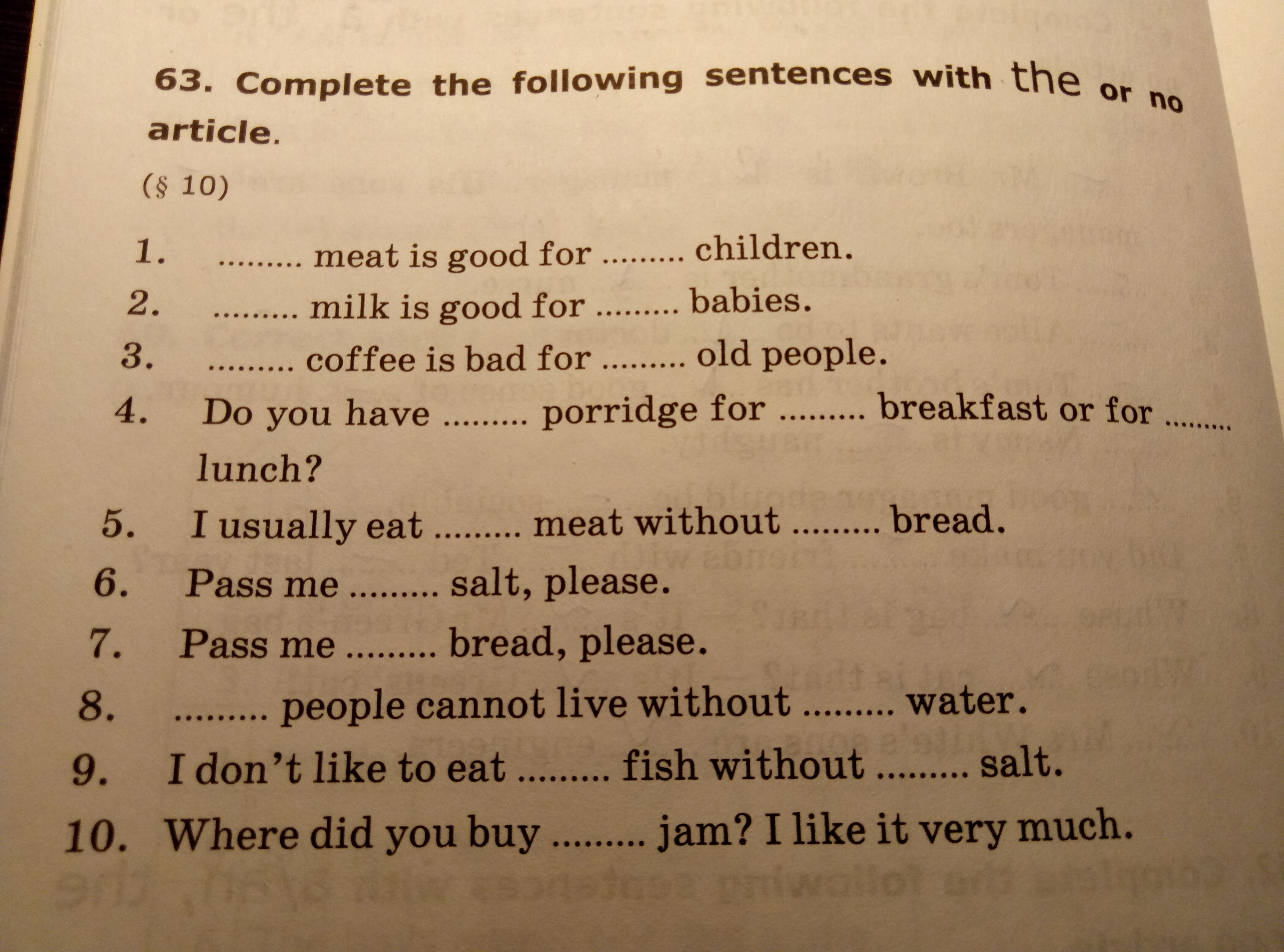 Complete the sentences choosing