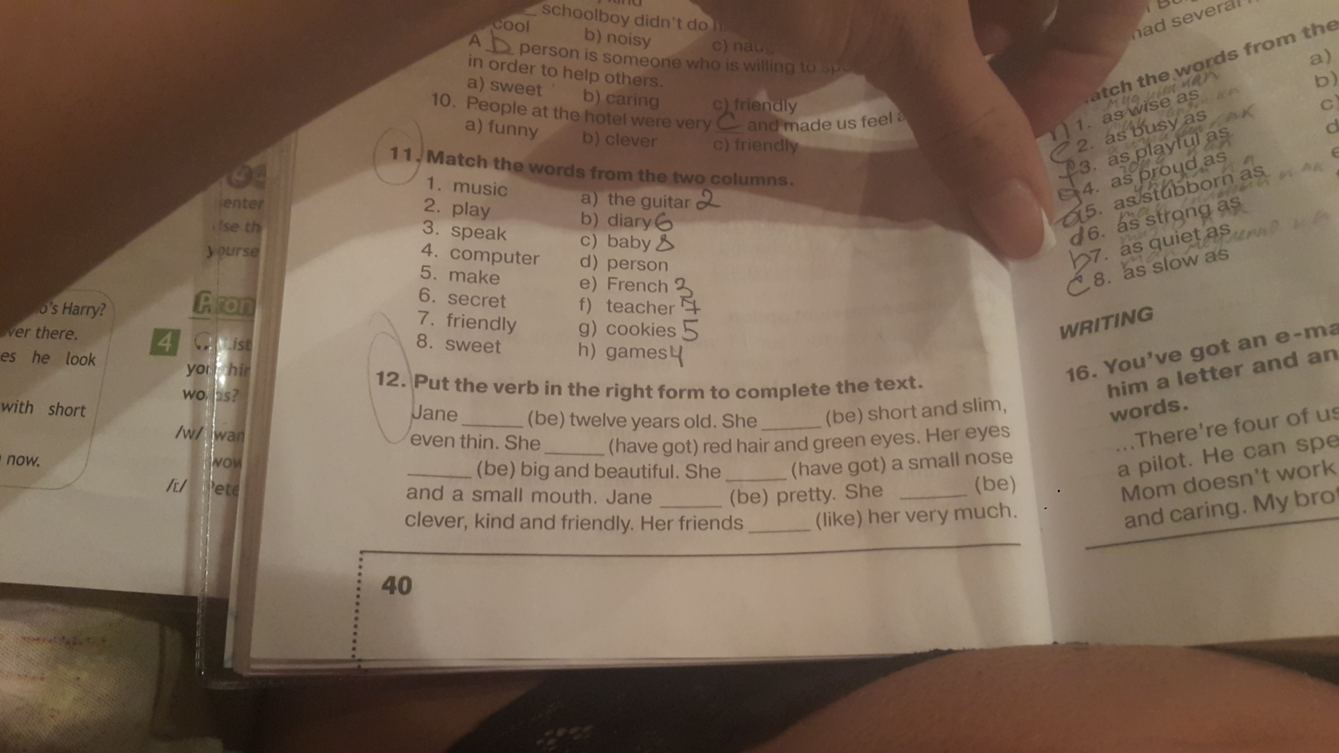 Then put the words passed closed. Put the verbs in the right form to complete the text. Put the verb in the right form. Put the verb in the right form to or -ing. Choose the right verb forms to complete the sentences.