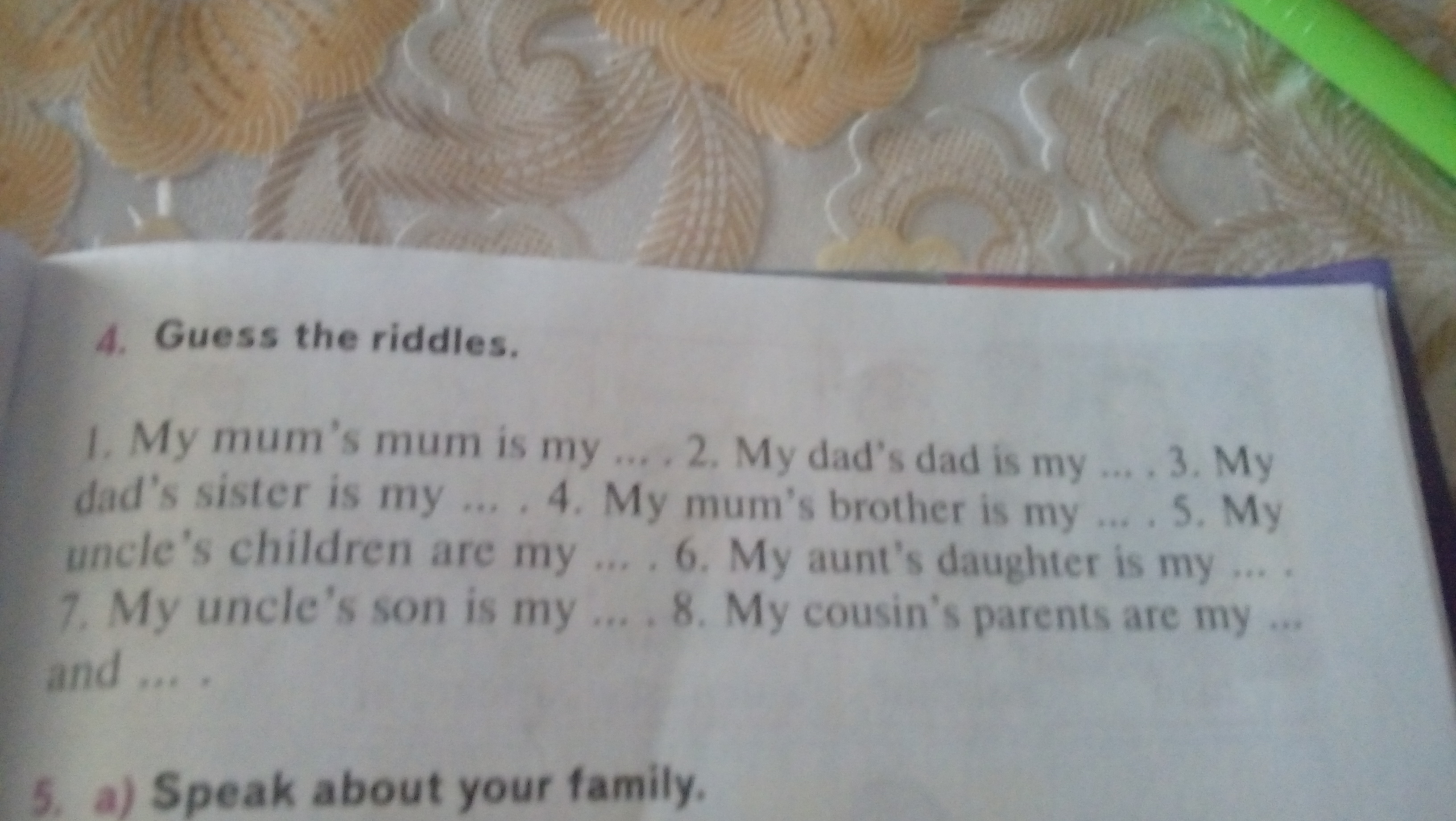 Задание 4 no 21 ответ. Riddles about mum and dad. Mum Riddle.