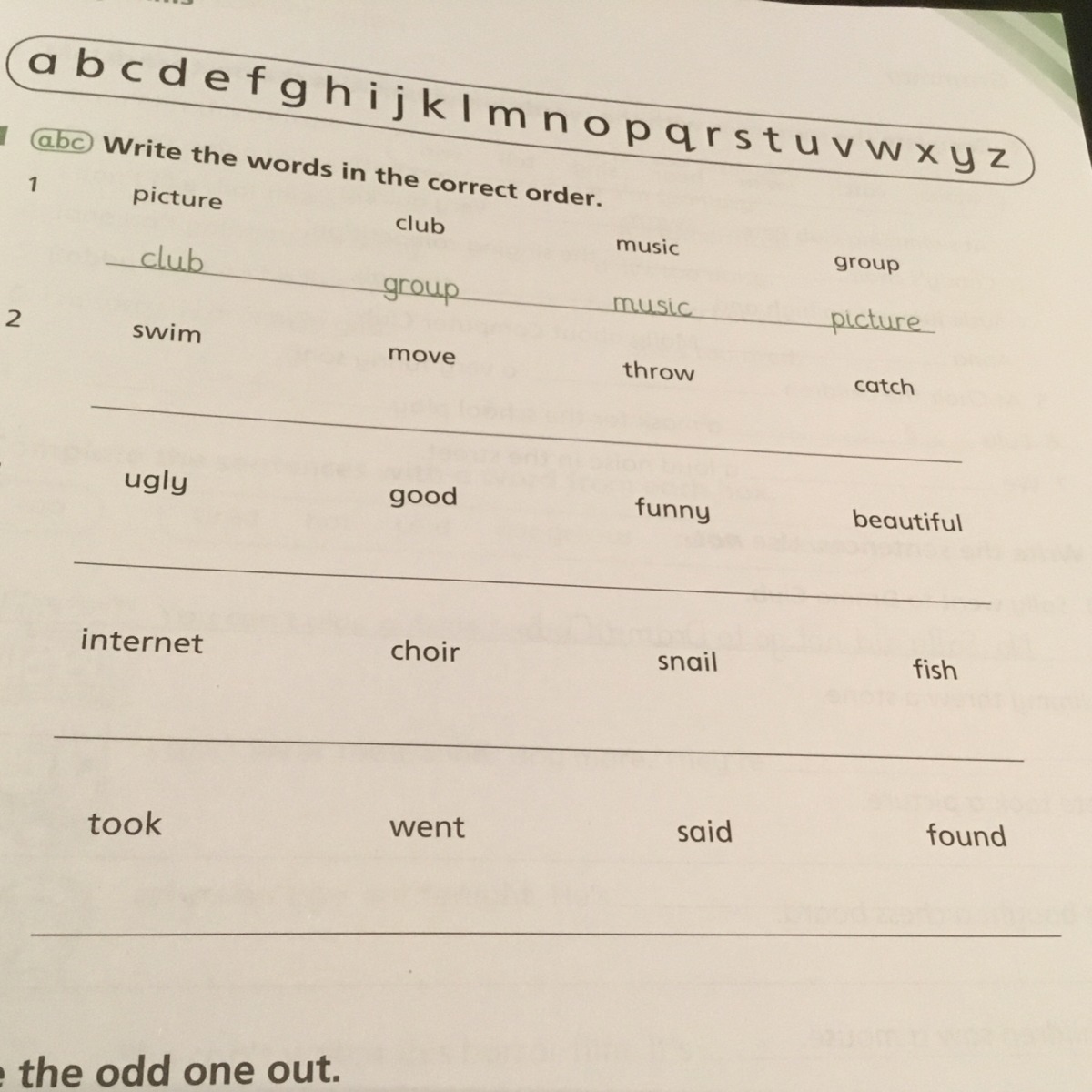 Order picture. Write the Words in the correct order Swim, move, Throw, catch.