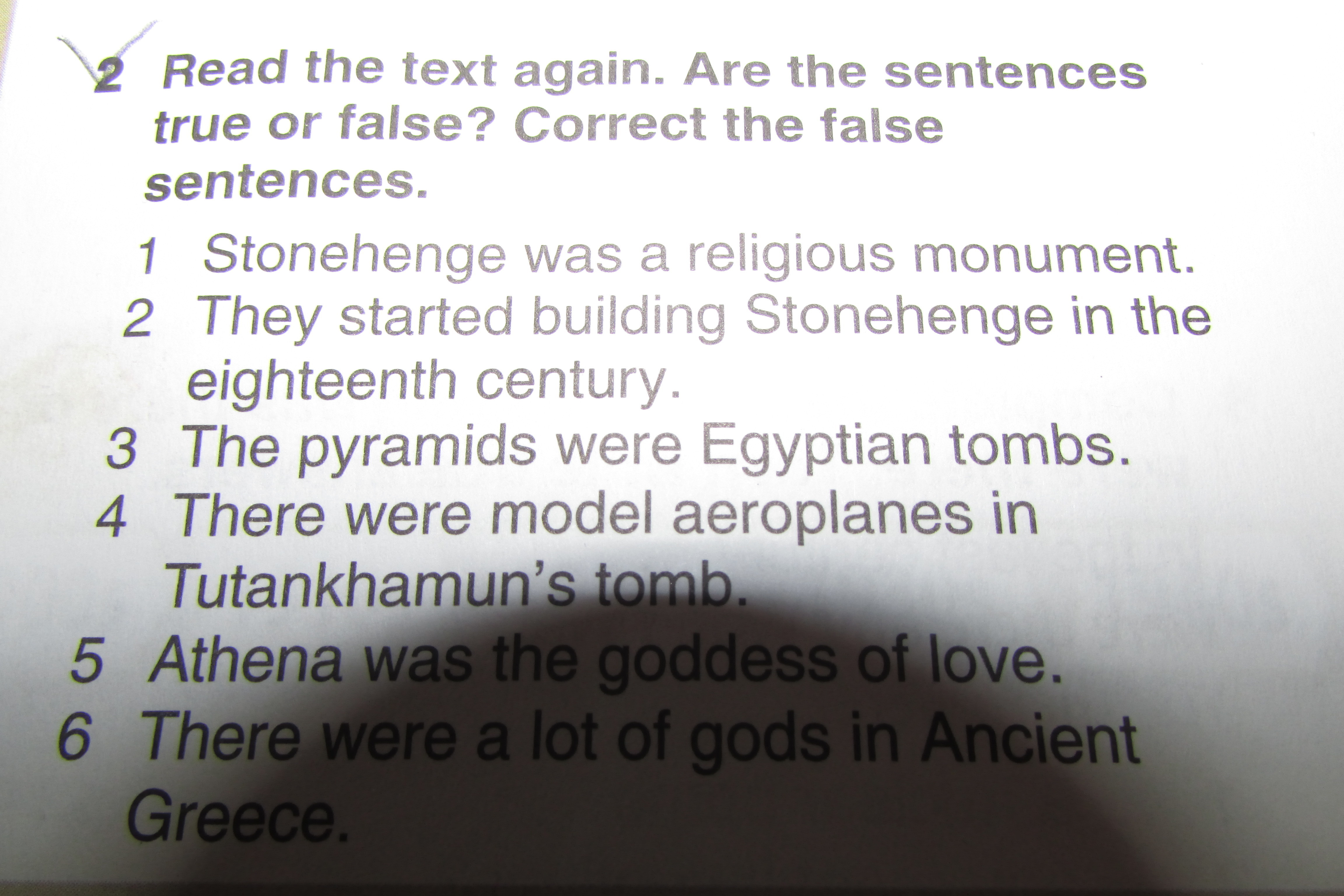 Read the text true false. Read the text are the sentences true or false. Are the sentences true or false. Read the text are the sentences true or false correct the false sentences. Read the text again.are the sentences true or false?.