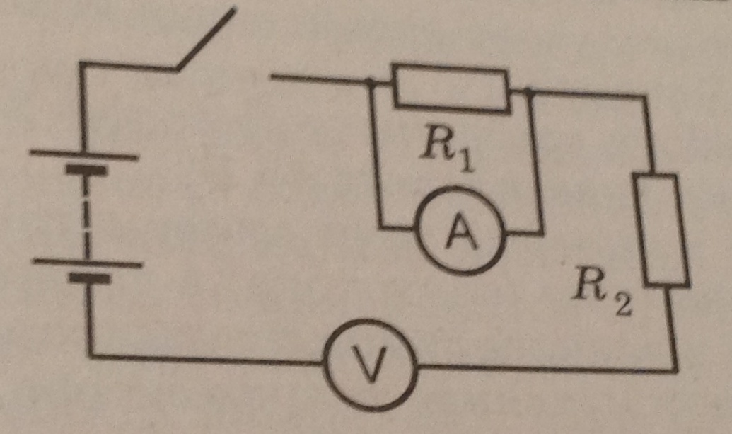 Какая ошибка допущена в электрической схеме изображенной на рисунке неверно включен в цепь амперметр